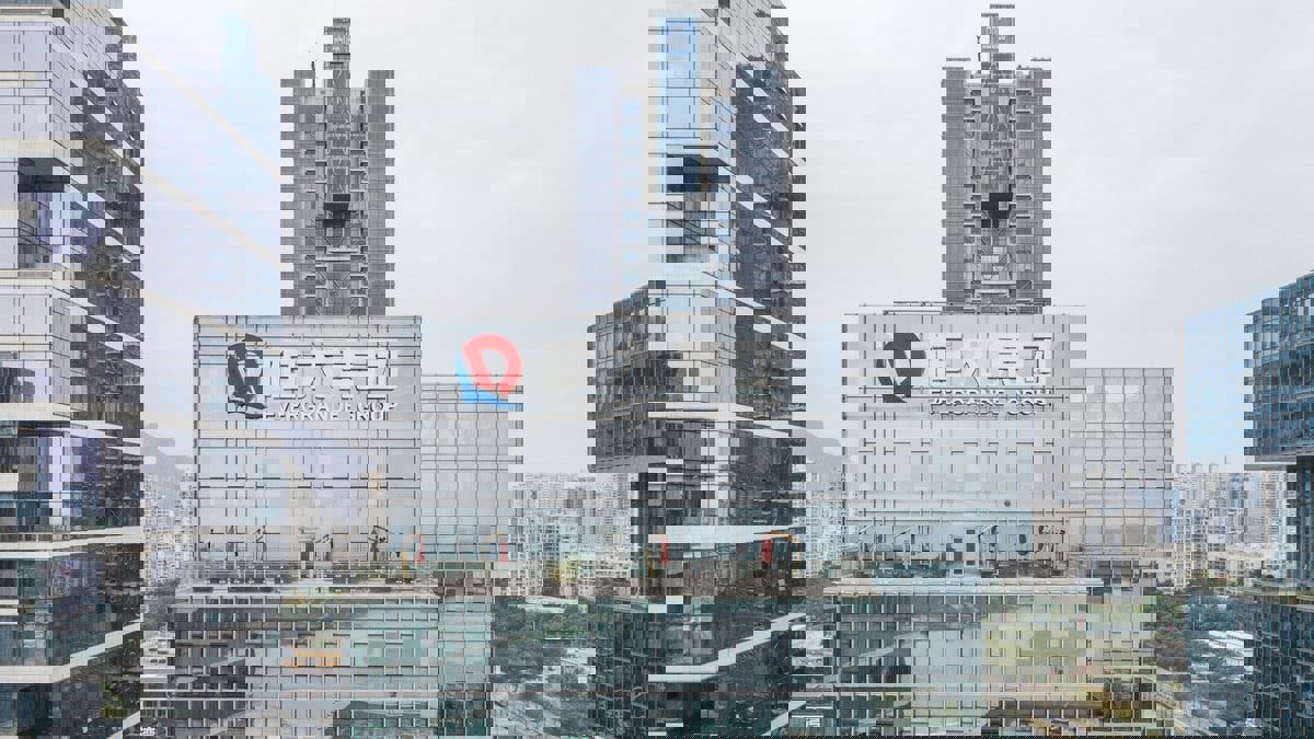 كيف وصلت مجموعة العقارات الصينية العملاقة "إيفرغراند" إلى حافة الإفلاس؟