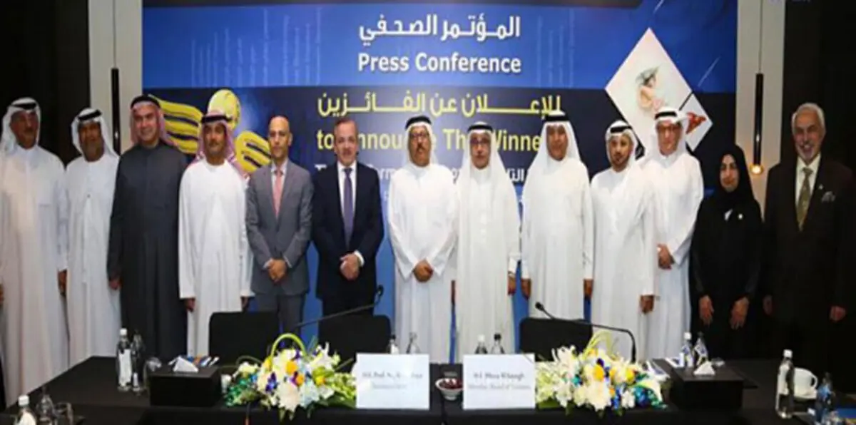 من هو جراح القلب السعودي محمد الفقيه الذي كرّمته الإمارات بأكبر جائزة طبية عربية؟