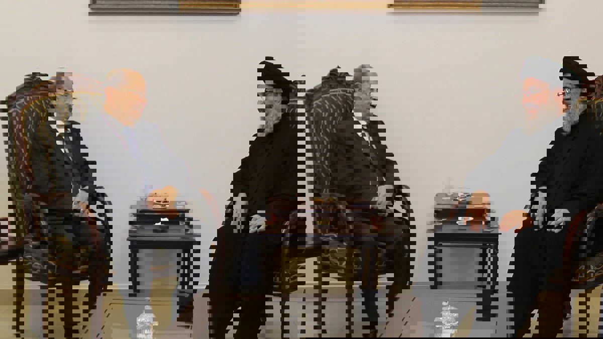 التوتر في لبنان يضع تحالف حزب الله مع عون في اختبار