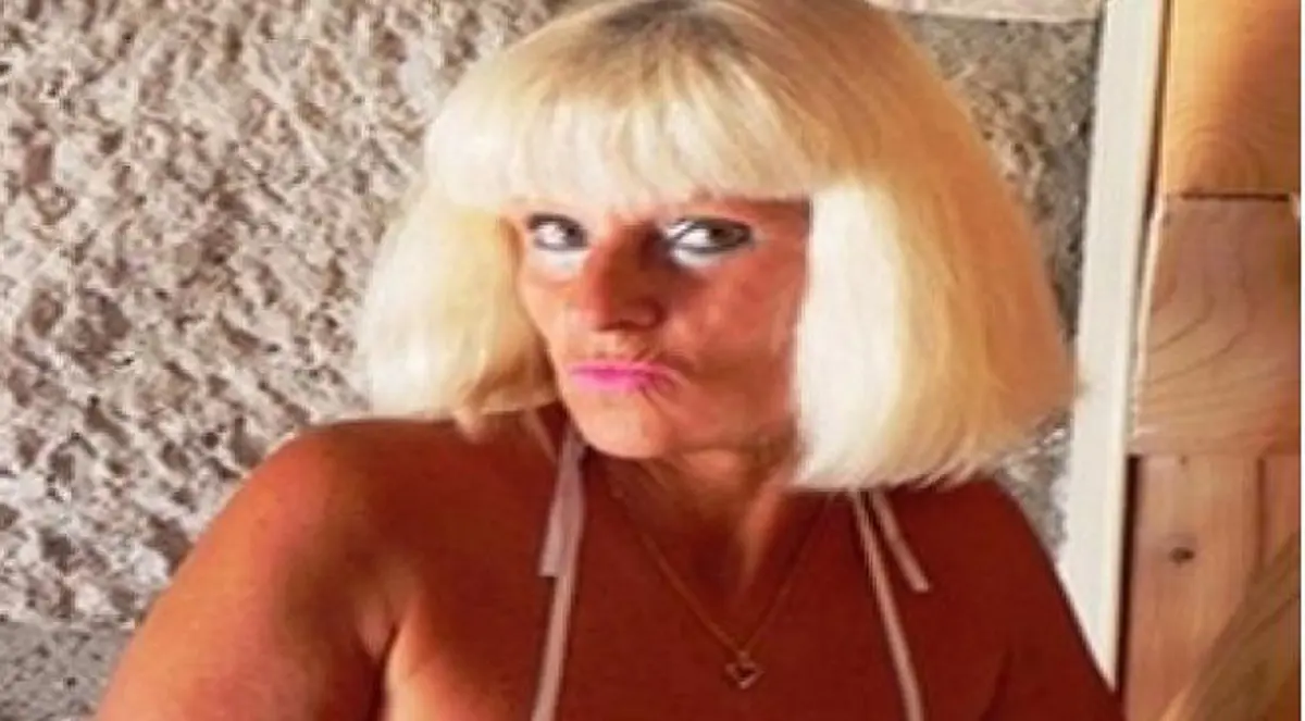 فرنسا: الجبهة الوطنية ترشح ممثلة إباحية