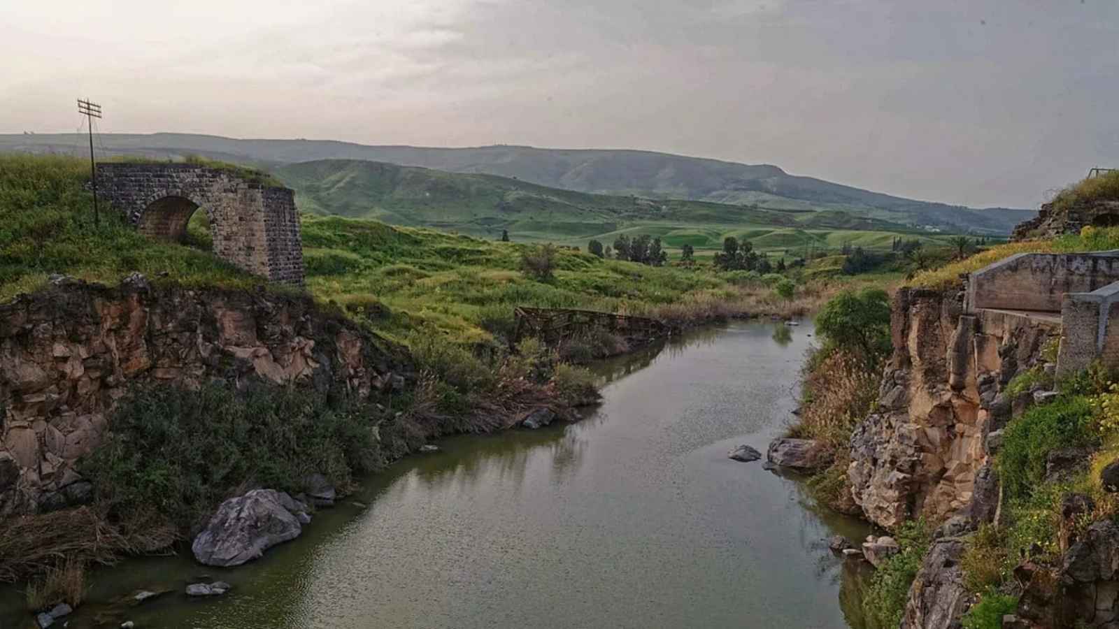 "اتفاقية مياه نهر اليرموك".. عمّان ودمشق تبحثان تقاسم الماء والغاز