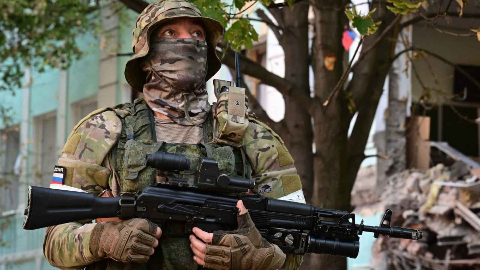 روسيا تسيطر على بلدة جديدة وتواصل تقدمها في دونيتسك