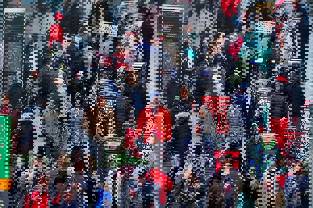 دراسة: النقاشات السياسية الافتراضية بين الأمريكيين تثير شعورهم باليأس 