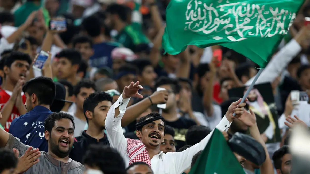 رابطة الدوري السعودي تؤجر حافلات للجماهير للسفر إلى البحرين لدعم "الأخضر" أمام اليمن