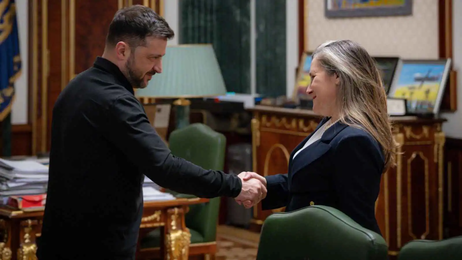 الرئيس الأوكراني يعين كريستيا فريلاند مستشارة اقتصادية