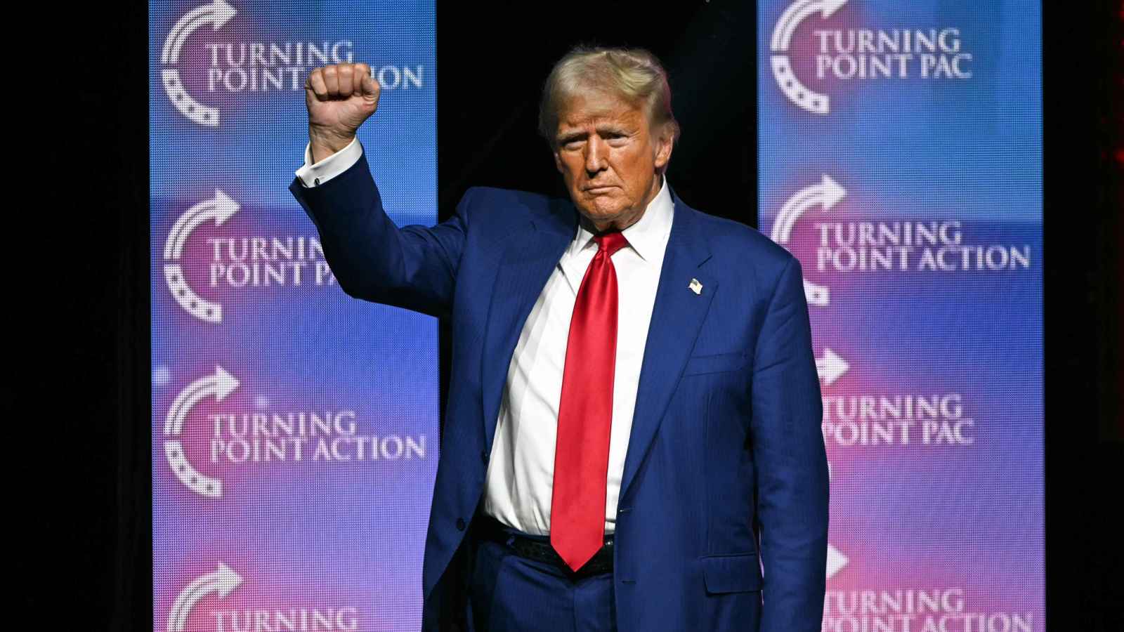 "إذا فاز".. "خشونة" ترامب تثير مخاوف الميليشيات العراقية