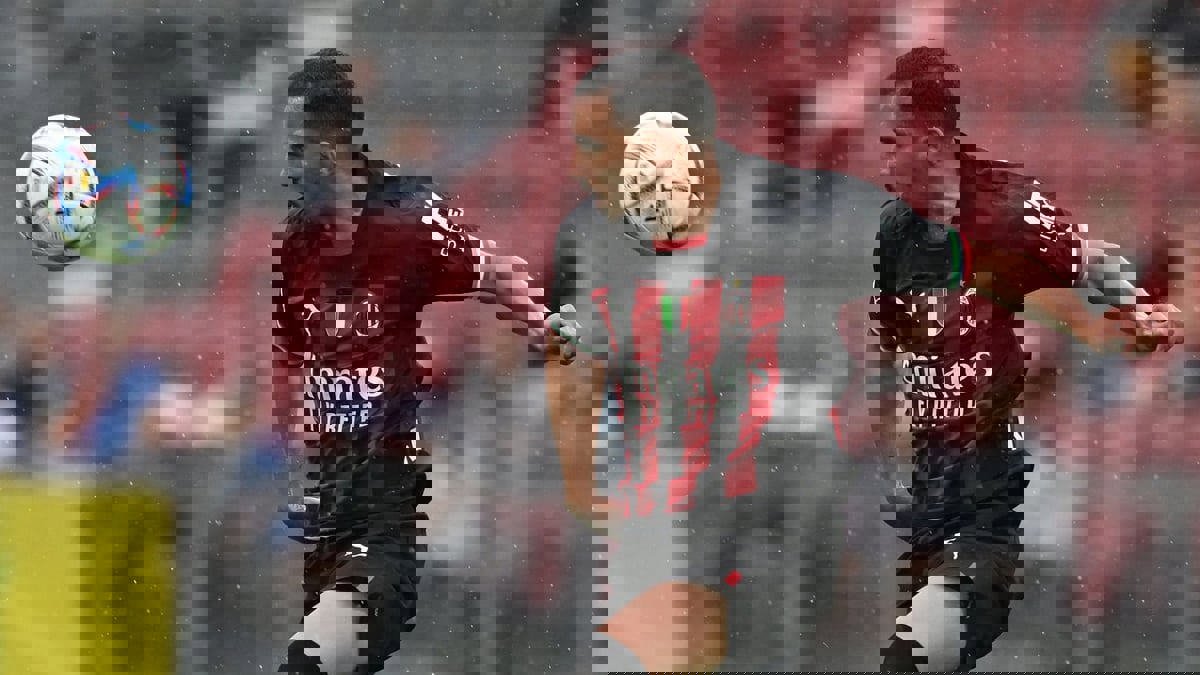 لقطع الطريق على ليفربول.. ميلان يحاول تجديد عقد إسماعيل بن ناصر