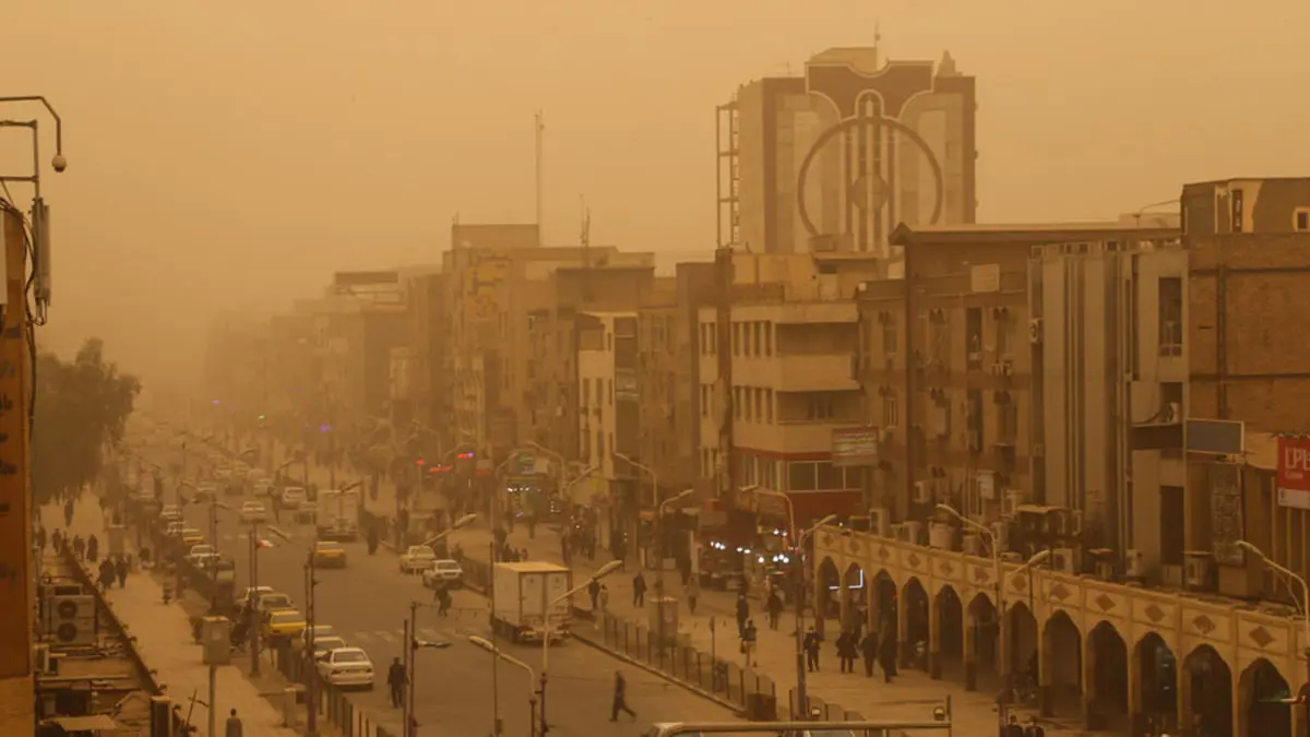 إيران والإمارات توقعان مذكرة لمكافحة العواصف الترابية