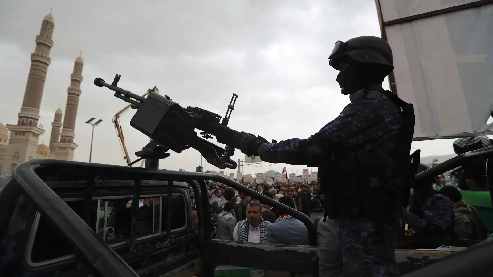 بعد الهجوم الإسرائيلي "النوعي".. الحوثيون يجددون حملتهم ضد المنظمات الأممية