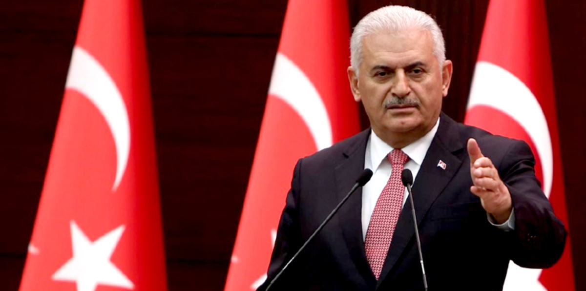 تركيا: أمريكا أبلغتنا أن وحدات حماية الشعب الكردية لن تبقى بالرقة السورية