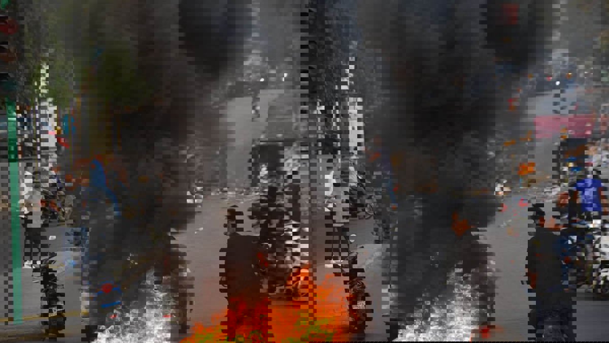 لبنان.. مظاهرات مسائية احتجاجا على استمرار تردي الوضع الاقتصادي (صور وفيديو)