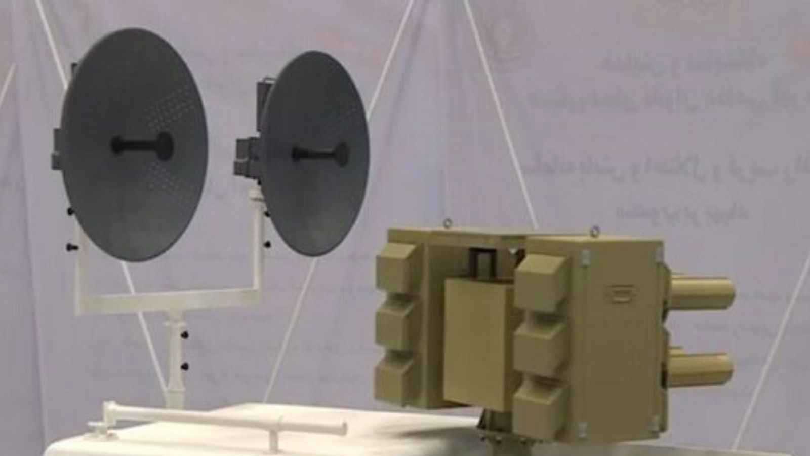 صممته نساء.. إيران تكشف عن نظام الحرب الإلكترونية "صياد 4" (فيديو)