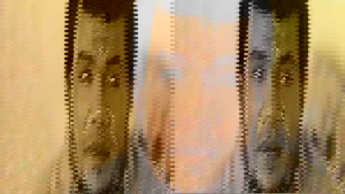 سيف العدل "المزيف".. عقيد سابق بالجيش رهن الاحتجاز في مصر منذ 2012