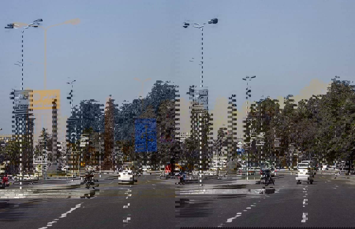 "ولادة بدون حمل".. إعلان طبيب نساء يثير سخرية المصريين‎