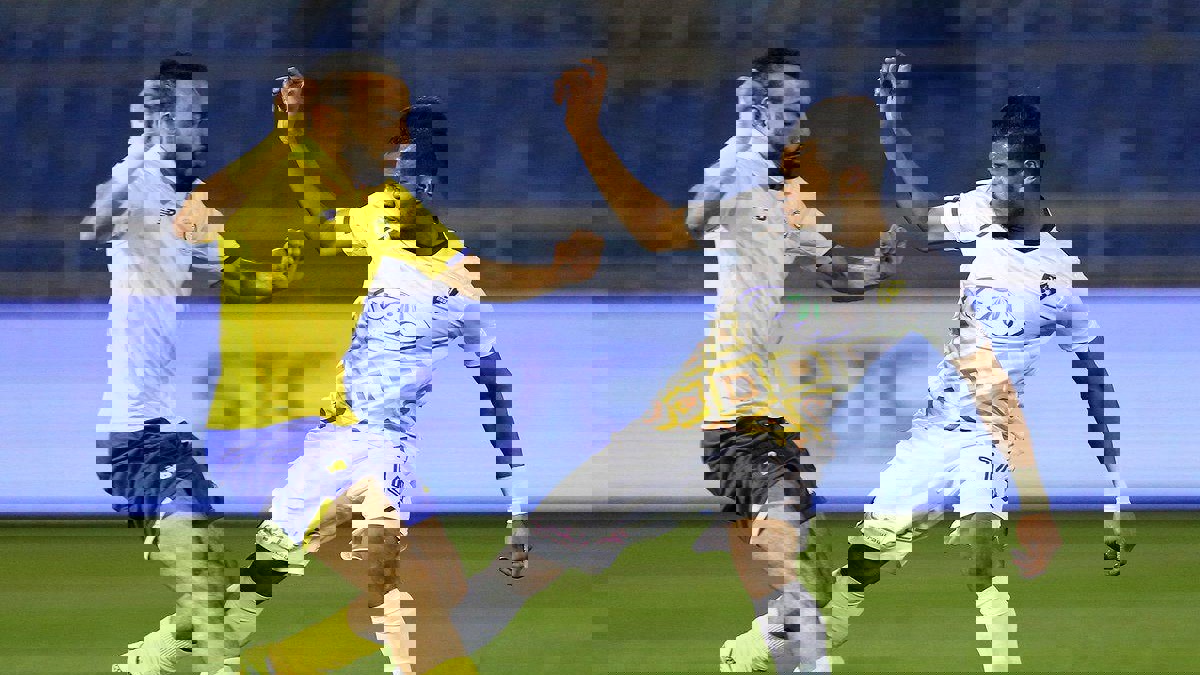 أزمة جديدة بين نادي النصر ومحمد السهلاوي بسبب الهلال.. تعرّف على التفاصيل