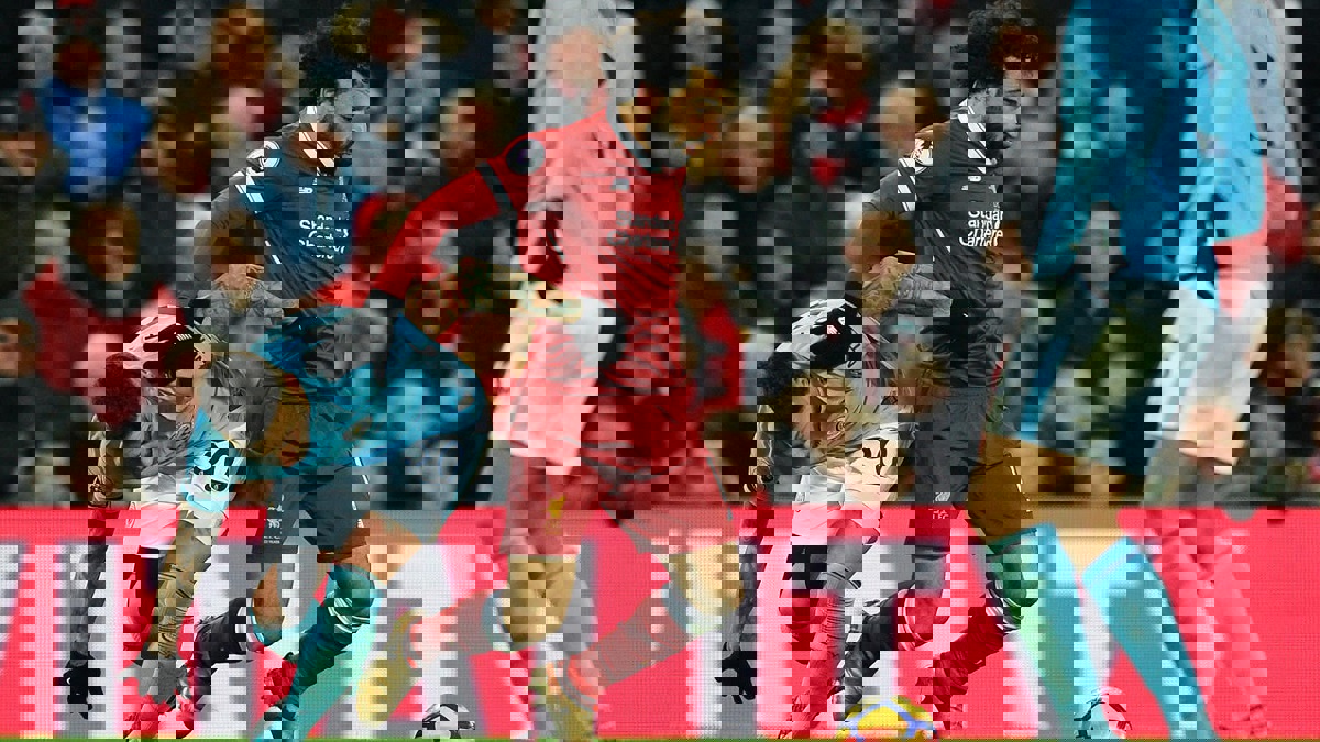 القنوات الناقلة لمباراة ليفربول ومانشستر سيتي اليوم في الدوري الإنجليزي