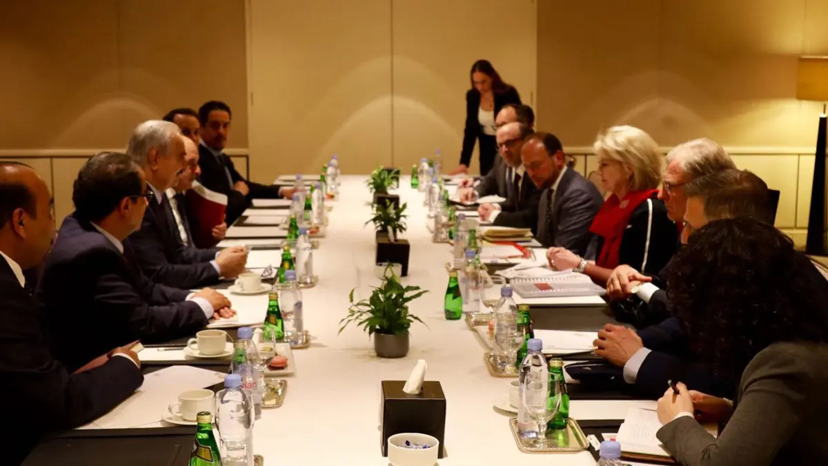 كيف يؤثر لقاء المشير حفتر والمسؤولين الأمريكيين على الصراع في ليبيا؟