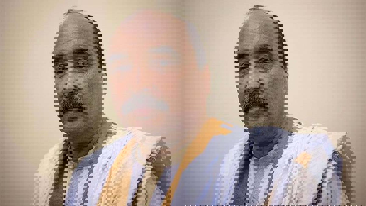 النيابة العامة توجه تهما بالثراء غير المشروع وغسيل الأموال للرئيس الموريتاني السابق