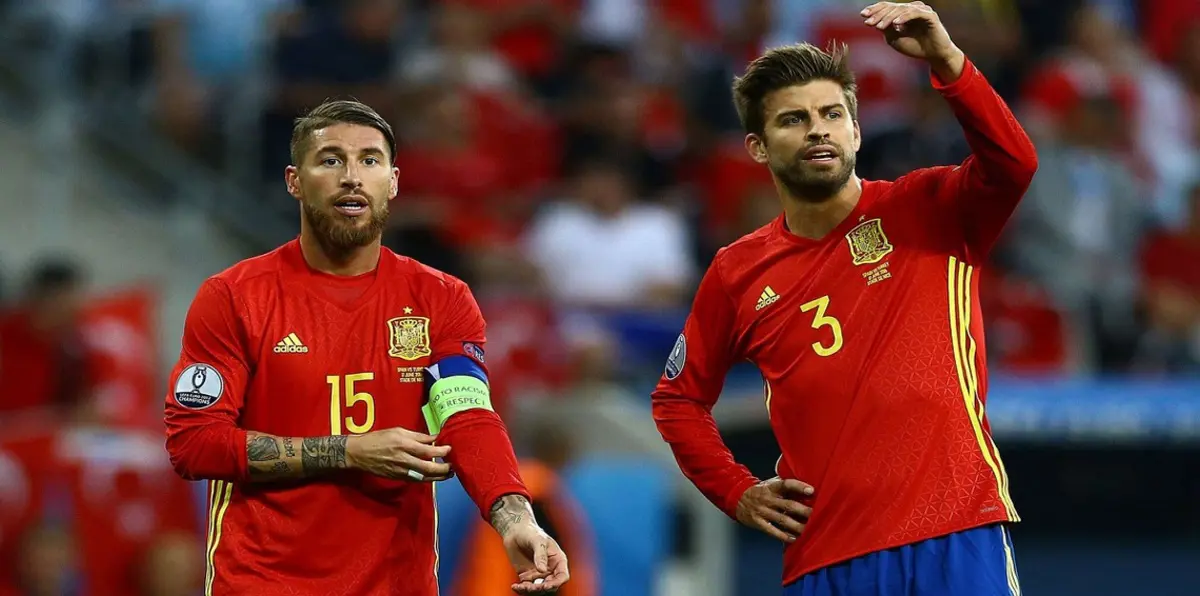 علاقة جيرارد بيكيه وسيرجيو راموس تصل للقطيعة