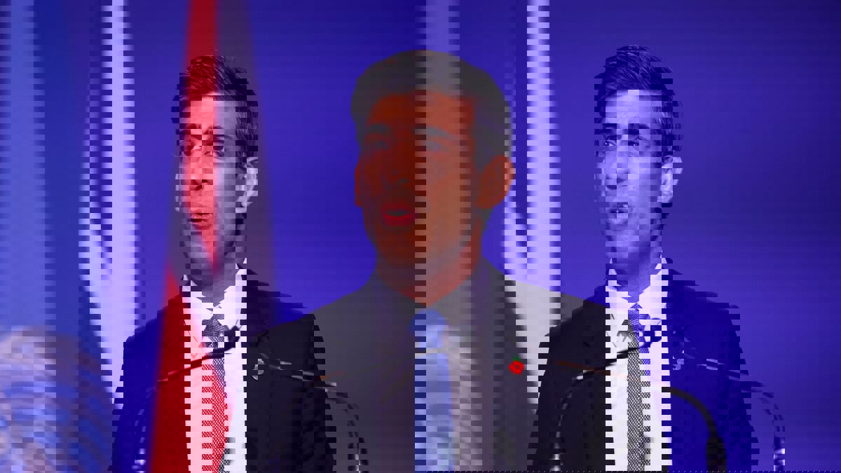 مقترح سوناك لمواجهة التدخين.. هل يعد وصاية وتدخلاً في حياة البريطانيين؟

