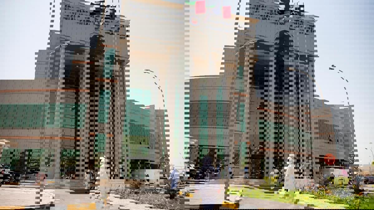 النيابة العامة الإماراتية تحذر من تداول "كذبة أبريل"