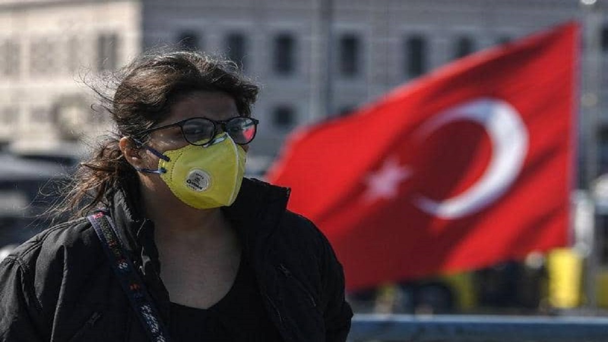 تركيا تمدد حظر تسريح الموظفين شهرين لمواجهة التبعات الاقتصادية لكورونا