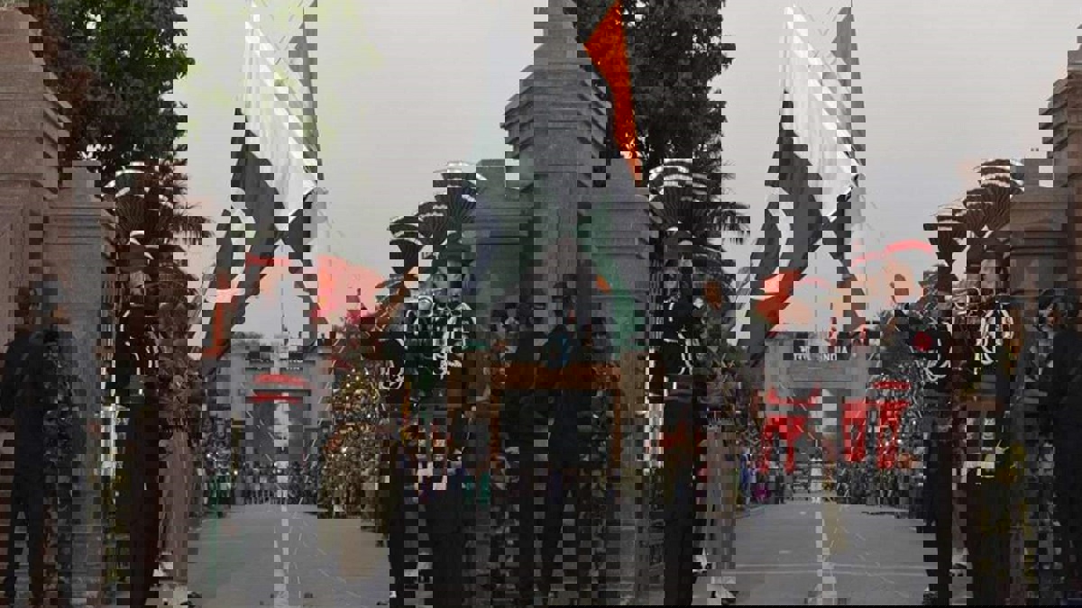 باكستان تستدعي مبعوث الهند احتجاجًا على انتهاكات وقف إطلاق النار‎