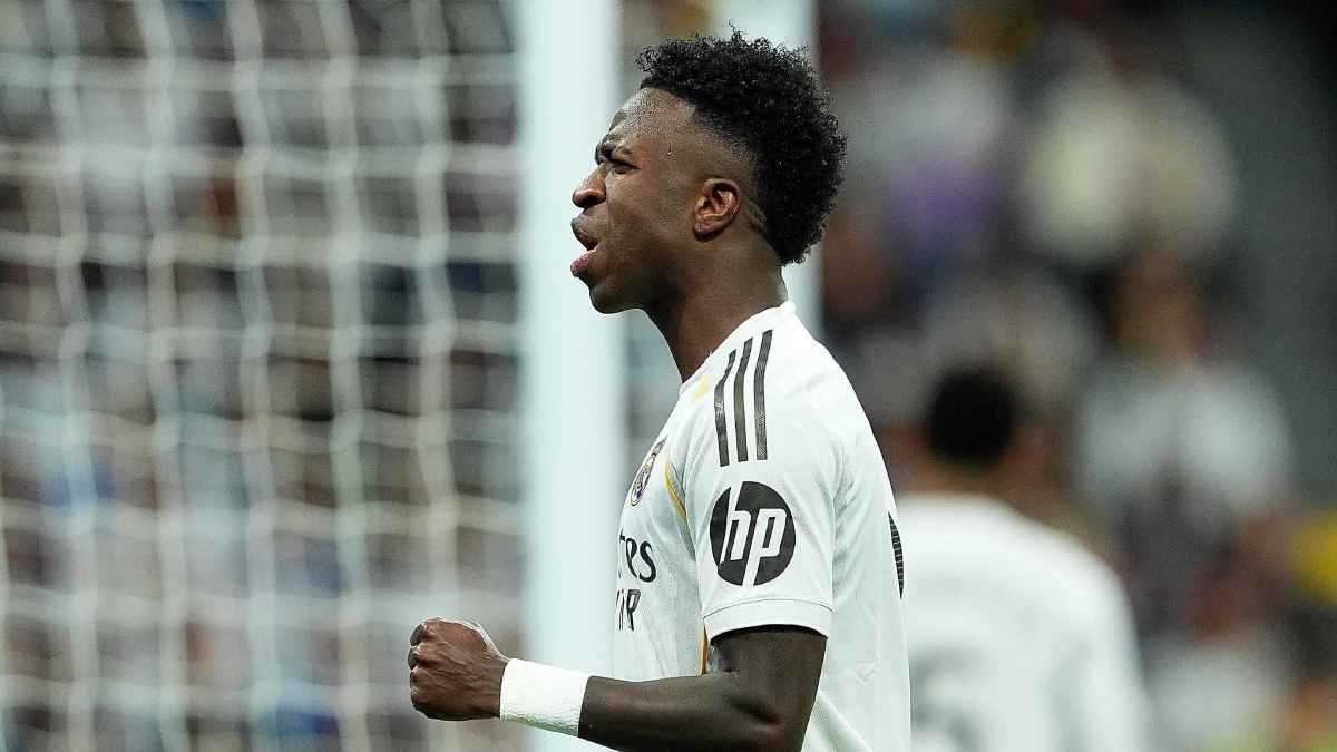 قرار في توقيت حاسم.. فينيسيوس يشعل صراعاً كبيراً بين النصر والهلال