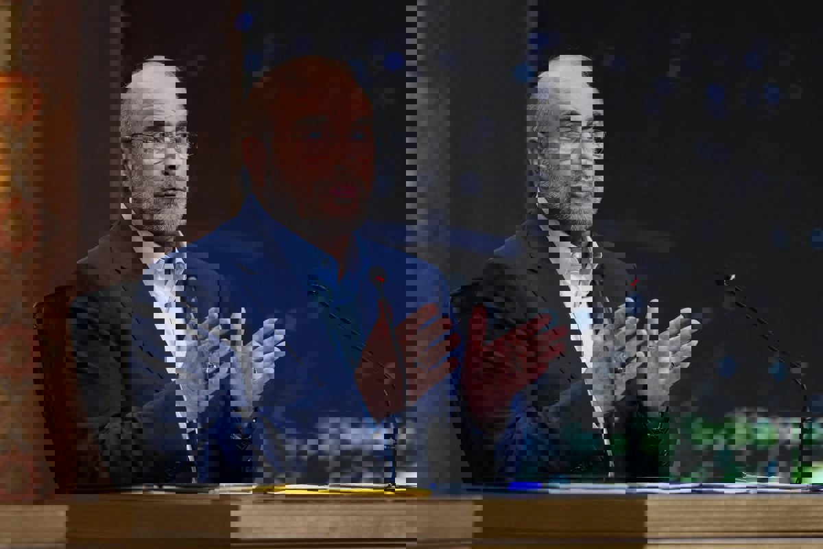 قاليباف: انتخاب بزشكيان رئيساً لإيران يعني عودة الخلافات مع خامنئي