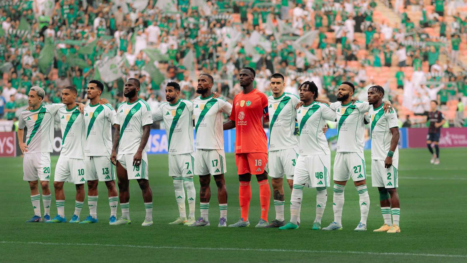 رئيس فنربخشة يتدخل لإتمام صفقة انتقال نجم الأهلي السعودي 