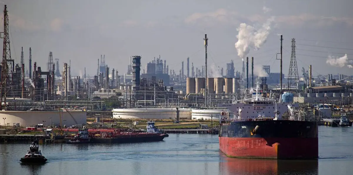 السعودية تقلص شحنات الخام للولايات المتحدة والعراق يعوض النقص