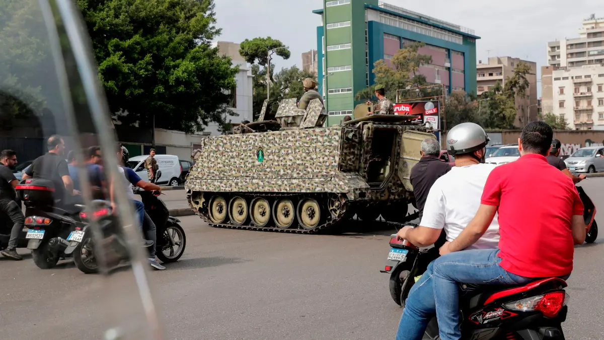 لبنان.. متظاهرون يحاصرون منزل وزير الاتصالات في بيروت‎
