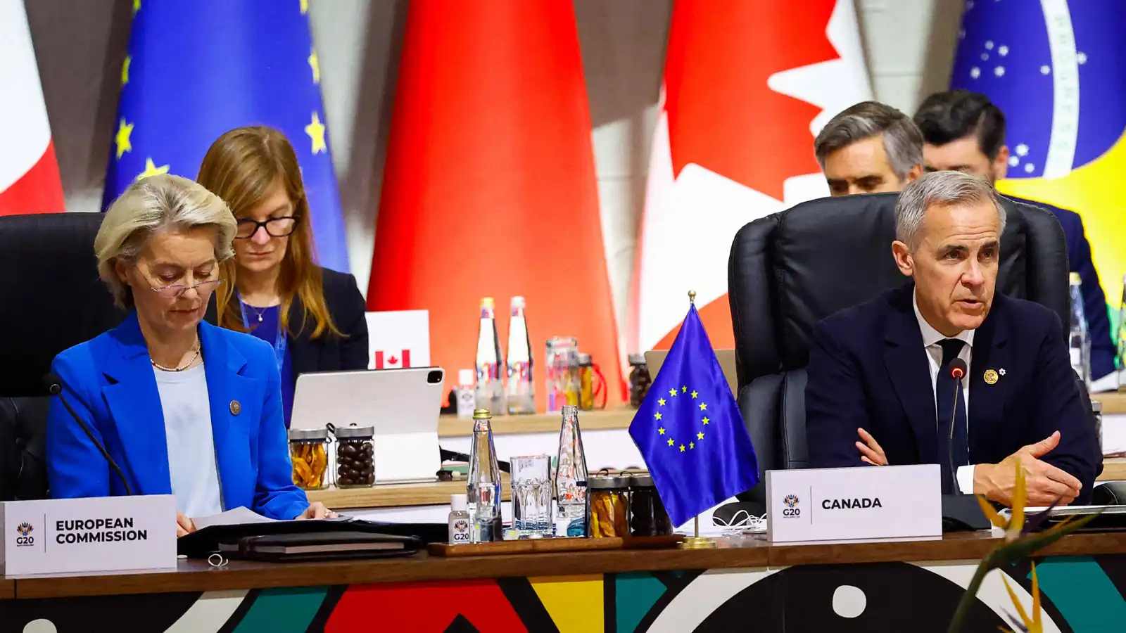 بروكسل توافق على انضمام كندا إلى برنامج دفاع أوروبي