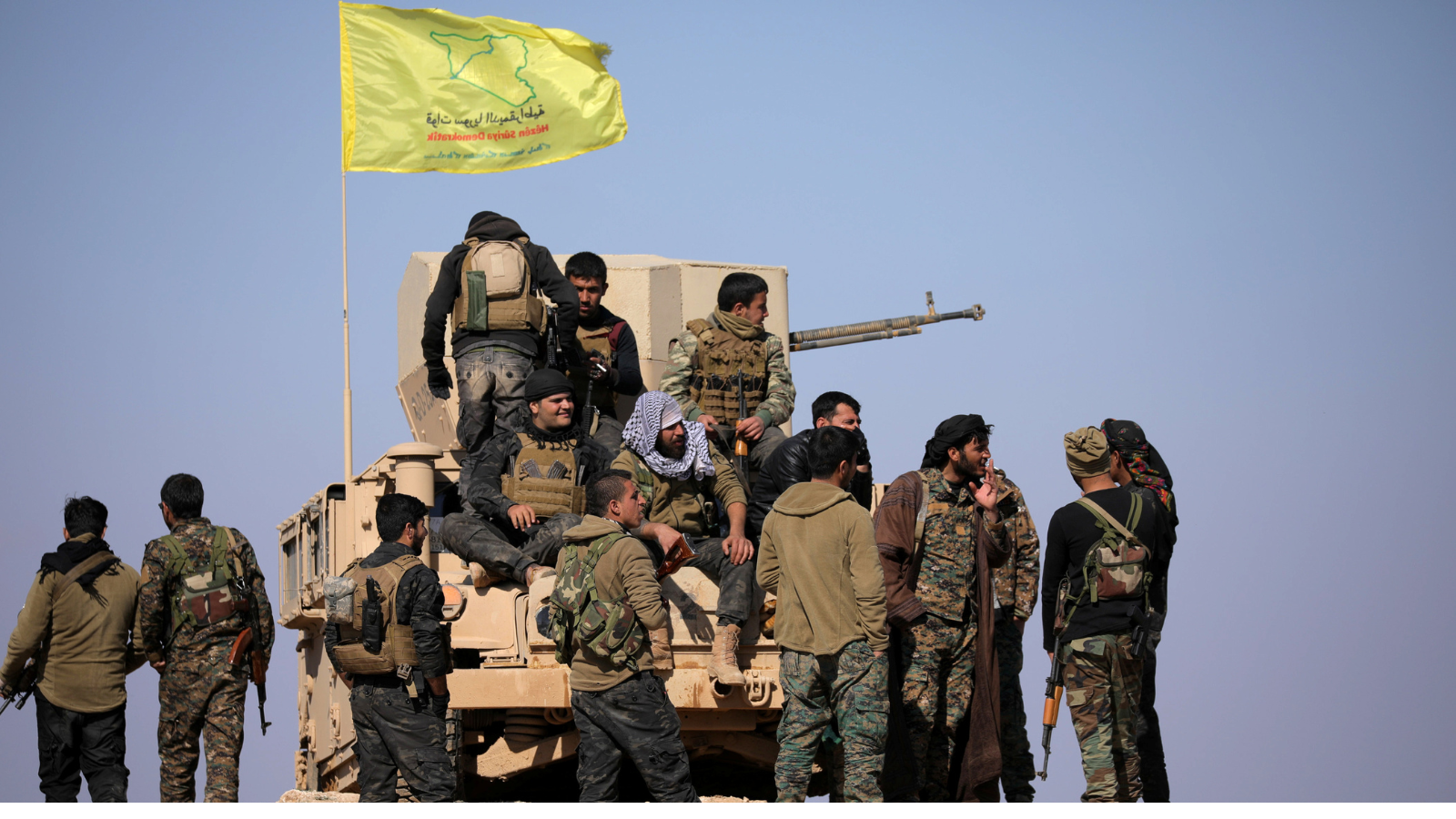 دير الزور على "فوهة بركان".. قسد تمنع صيانة الجسور على ضفتي "الفرات"