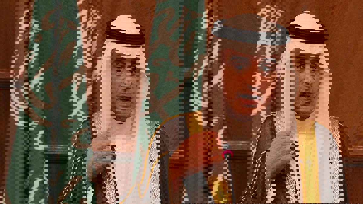 الجبير: نتفق مع أمريكا بأن إيران تقف وراء الهجوم في خليج عُمان