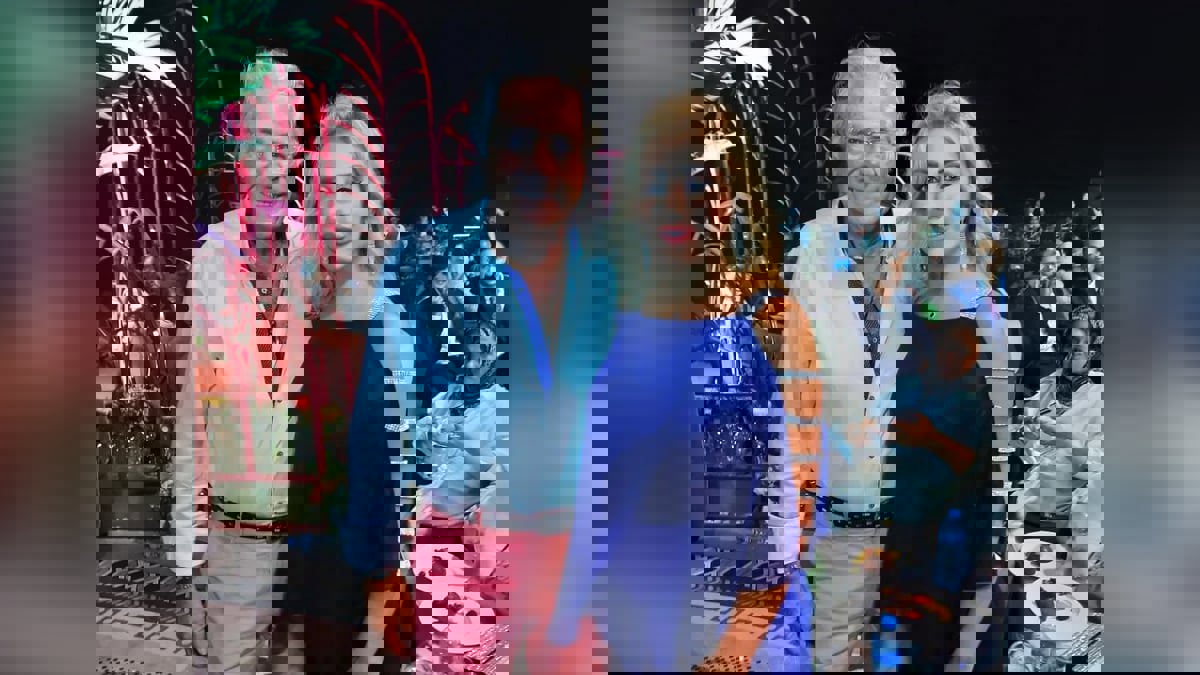 محامية مصطفى فهمي تنفي مثوله للتحقيق وتتهم طليقته بالتشهير به