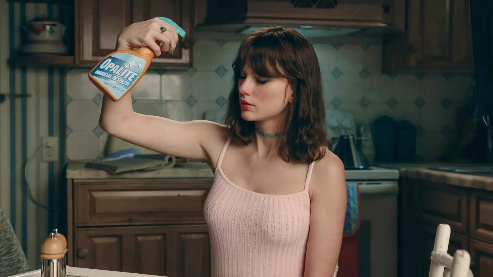 تايلور سويفت تثير الجدل.. هل تسوّق لحياتها الشخصية بدلاً من الفن؟