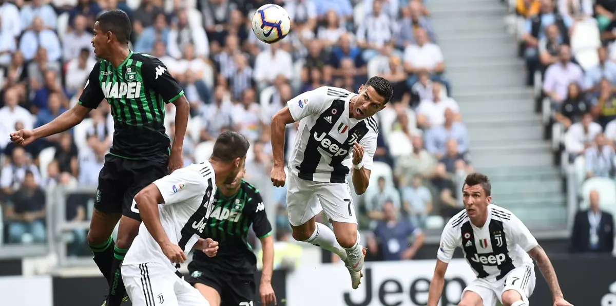 كريستيانو رونالدو يقود يوفنتوس للفوز الرابع تواليًا.. وتعثر جديد لروما في الدوري الإيطالي (فيديو)