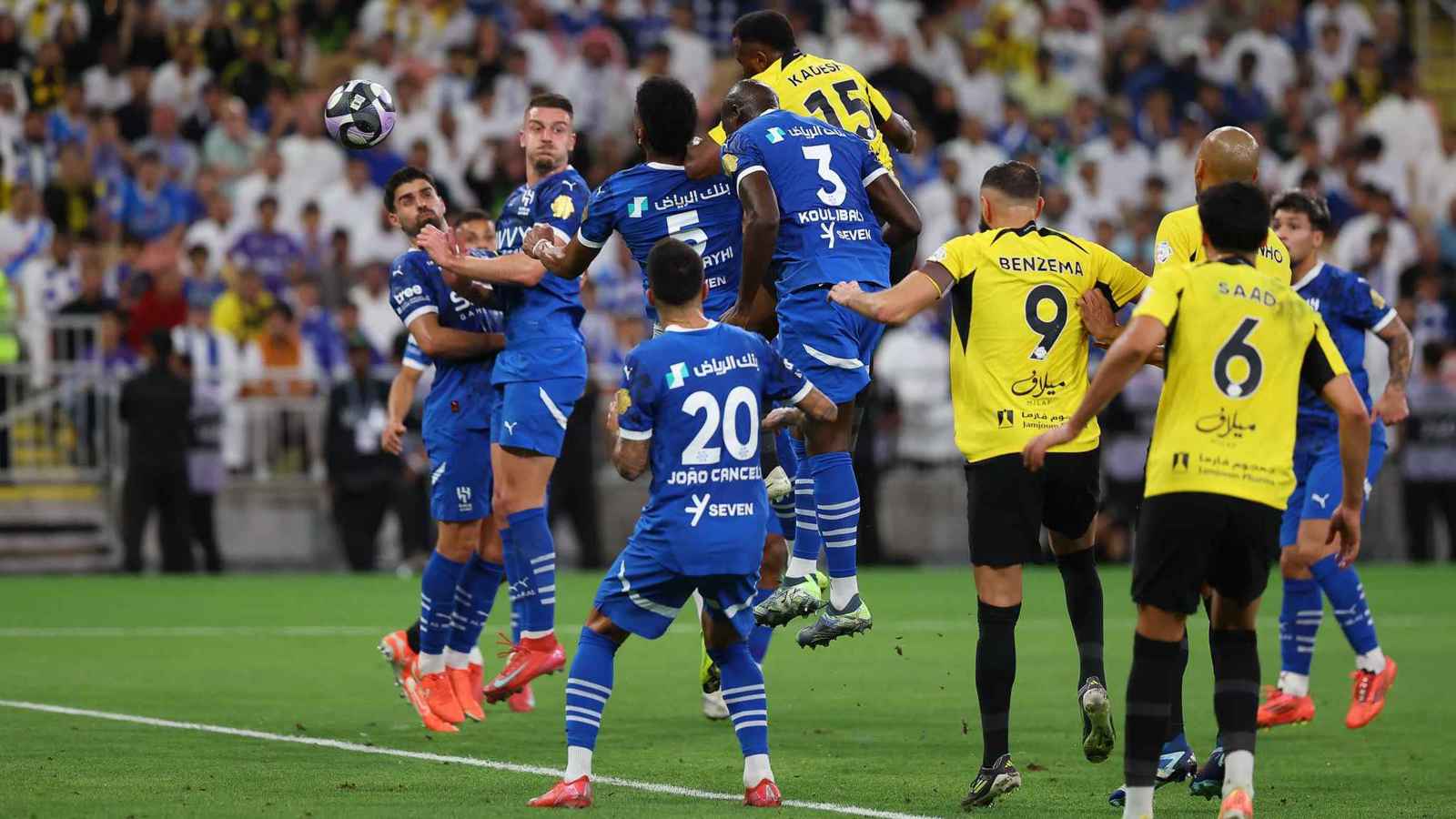 أزمة تضرب دفاع الاتحاد قبل مواجهة النصر في السوبر السعودي