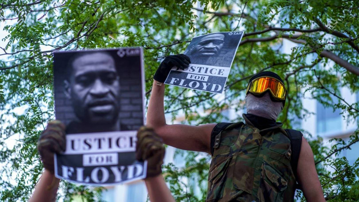 حظر تجول في مينيابوليس وتوجيه تهمة القتل غير المتعمد للشرطي