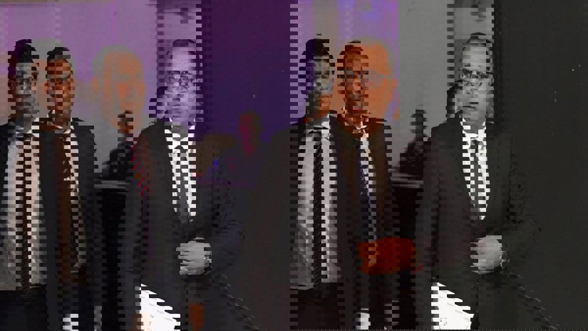 تونس.. المشيشي يغادر اجتماعا رسميا غاضبا بعد تحميله مسؤولية تفشي الوباء