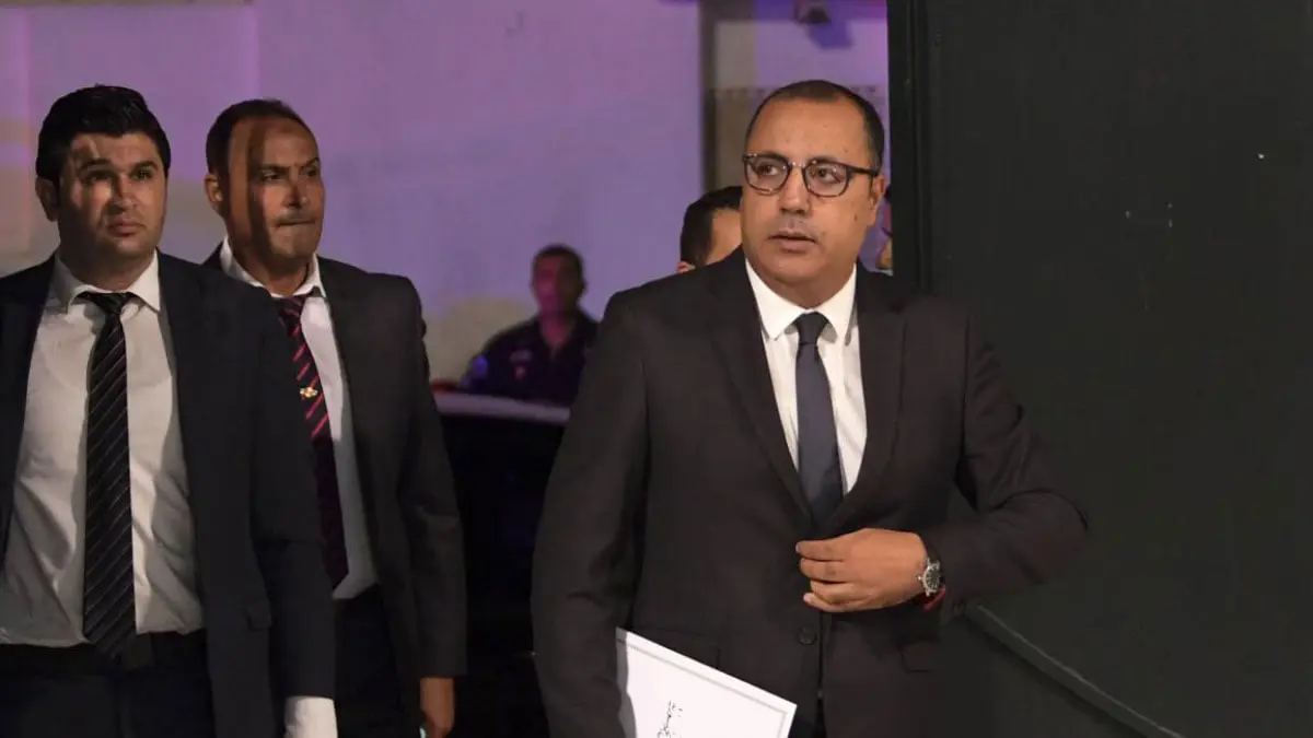 تونس.. المشيشي يغادر اجتماعا رسميا غاضبا بعد تحميله مسؤولية تفشي الوباء