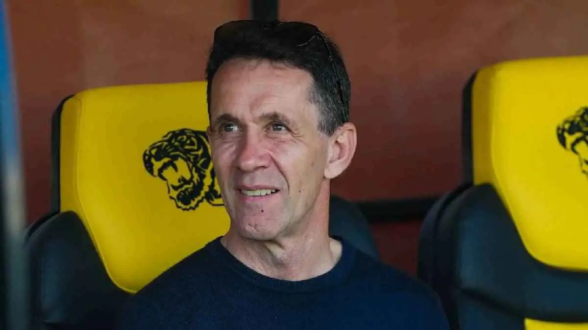 أسباب رحيل بلان ومواصفات المدرب الجديد.. بلانيس يوجه رسائل نارية لجماهير الاتحاد