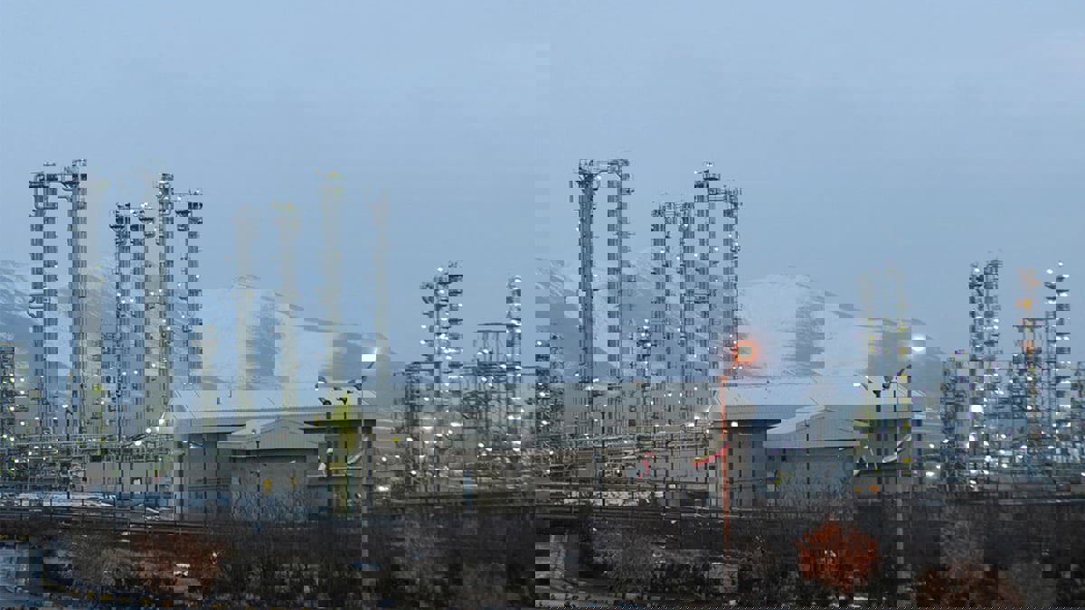 إيران تبدأ التخصيب بأجهزة متقدمة في منشأة فوردو خلال محادثات فيينا