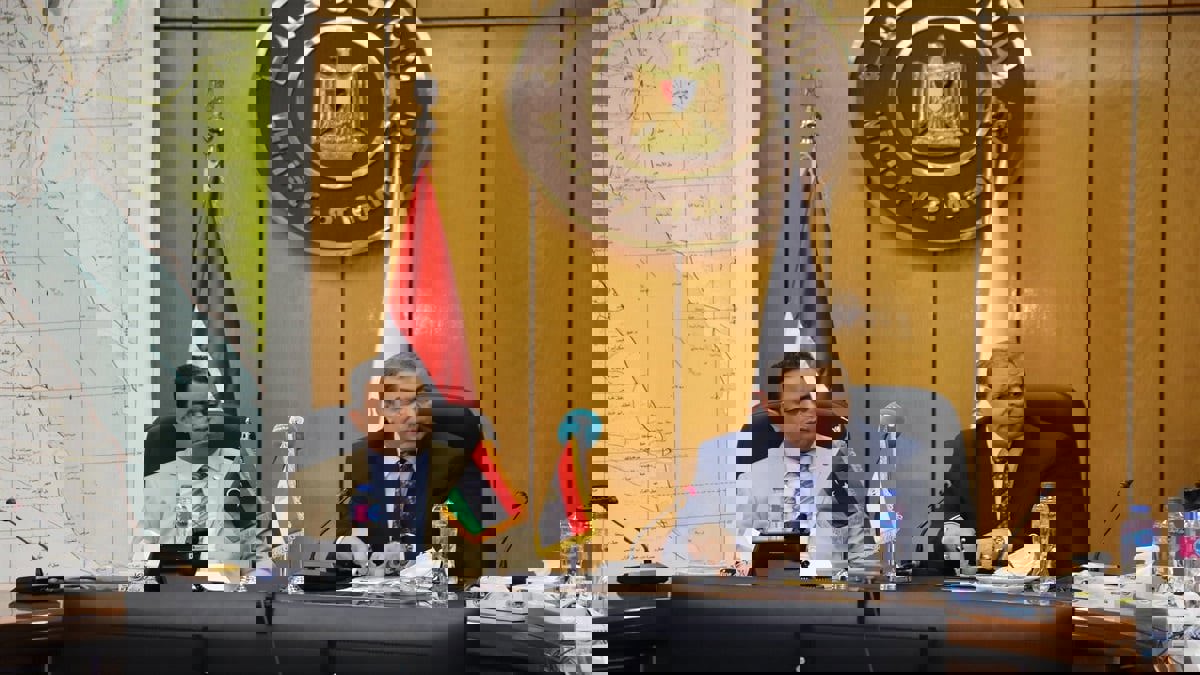 مصر وليبيا تتفقان على تسهيل تنقل العمالة بين البلدين