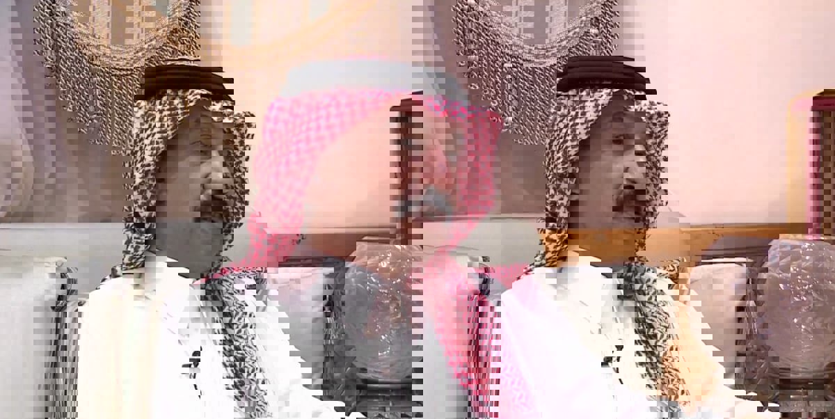 عبادي الجوهر يوجه كلمة لمحمد عبده بعد إصابته بالسرطان (فيديو)