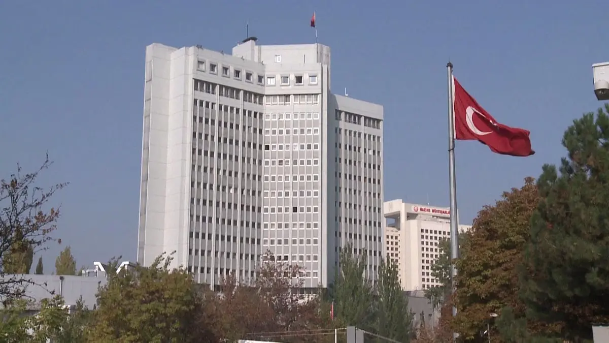 تركيا تصف بيان قمة أوروبية حول علاقاتها المتوترة مع اليونان بـ "المنحاز"