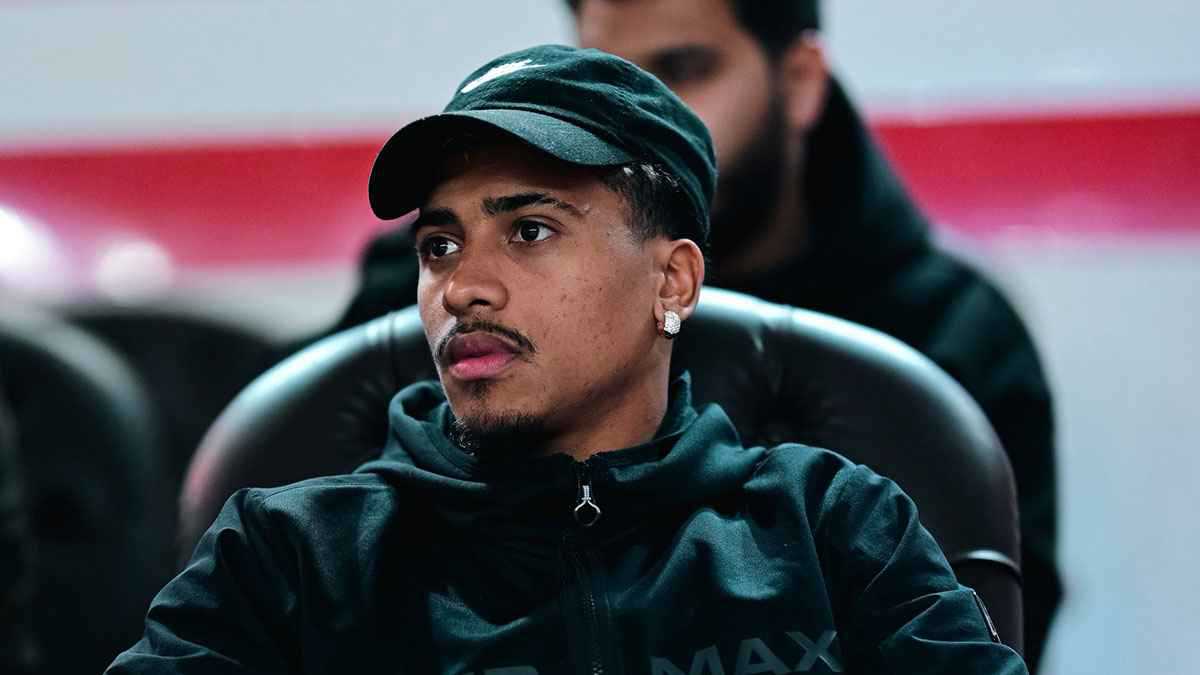 عاشق النادي.. بيزيرا يفاجئ جماهير الزمالك بتصرف جديد 