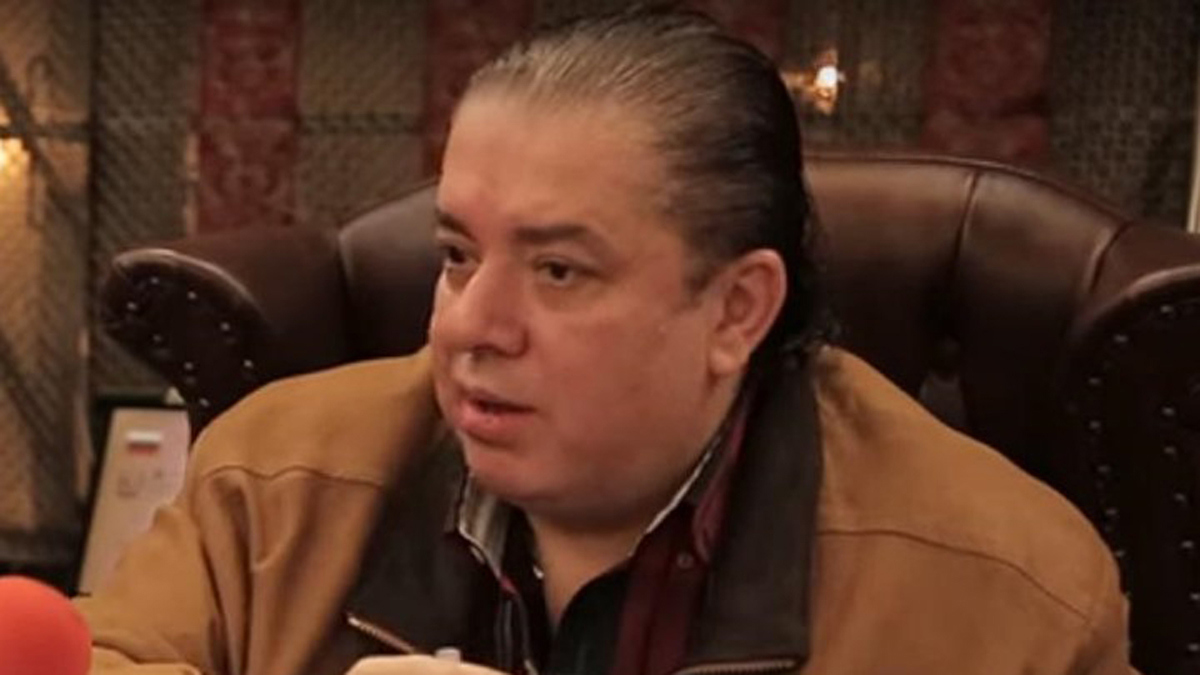 الأردن.. هل يشمل العفو العام بطل "فضيحة الدخان" عوني مطيع؟