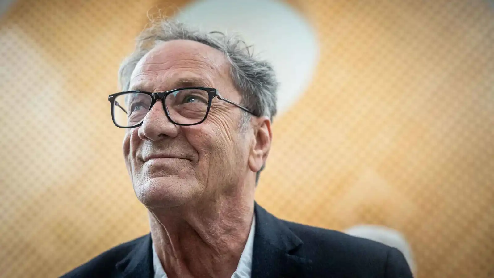 رحيل المخرج الفلسطيني البارز محمد بكري